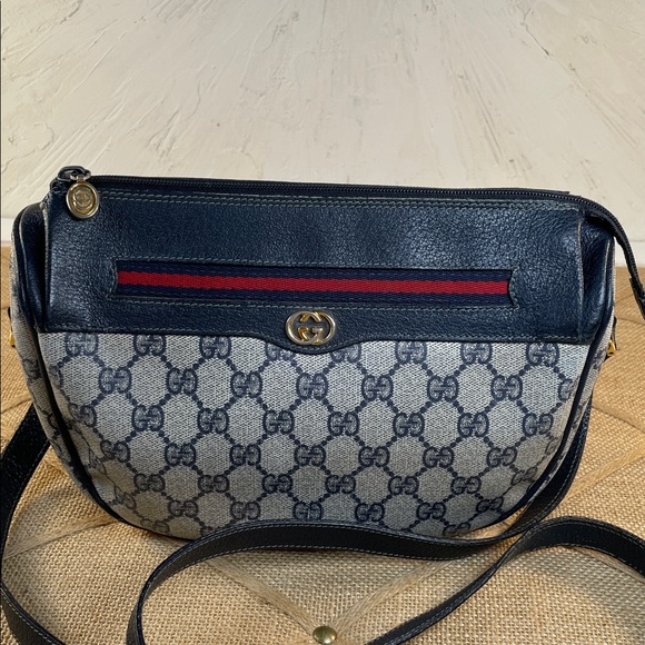 Gucci Handbags - Vintage Gucci Ophidia Sherry Line Crossbody Bag